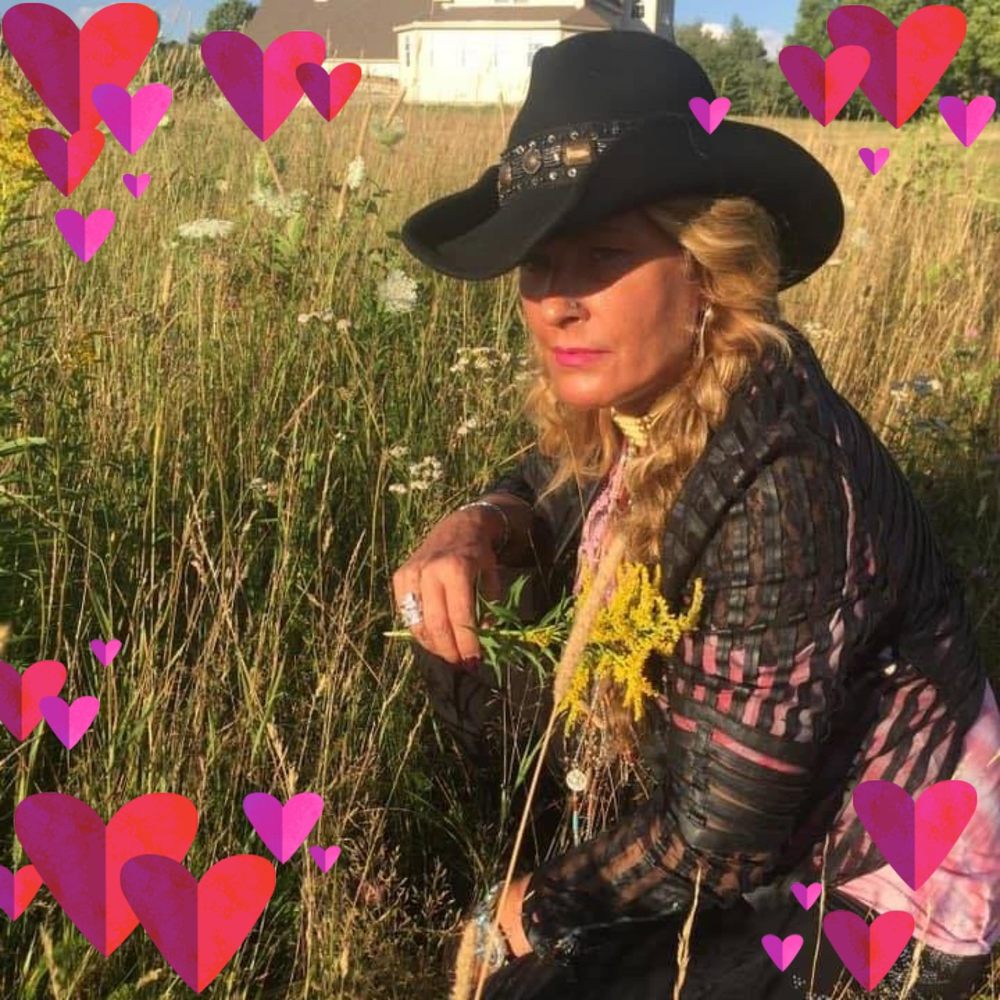 Meet your Posher, June